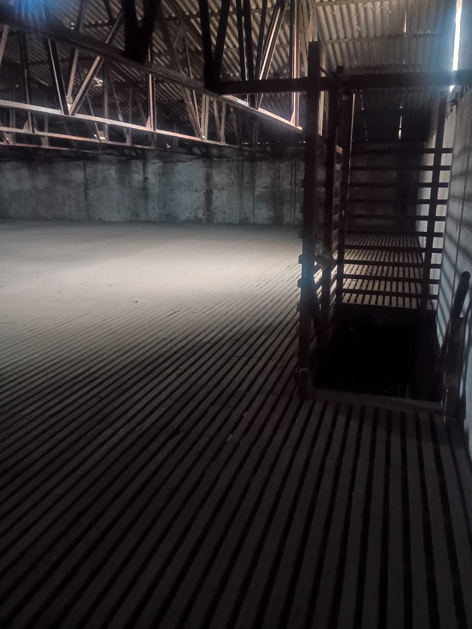 Cold storage hall with external staircase and large open floor area